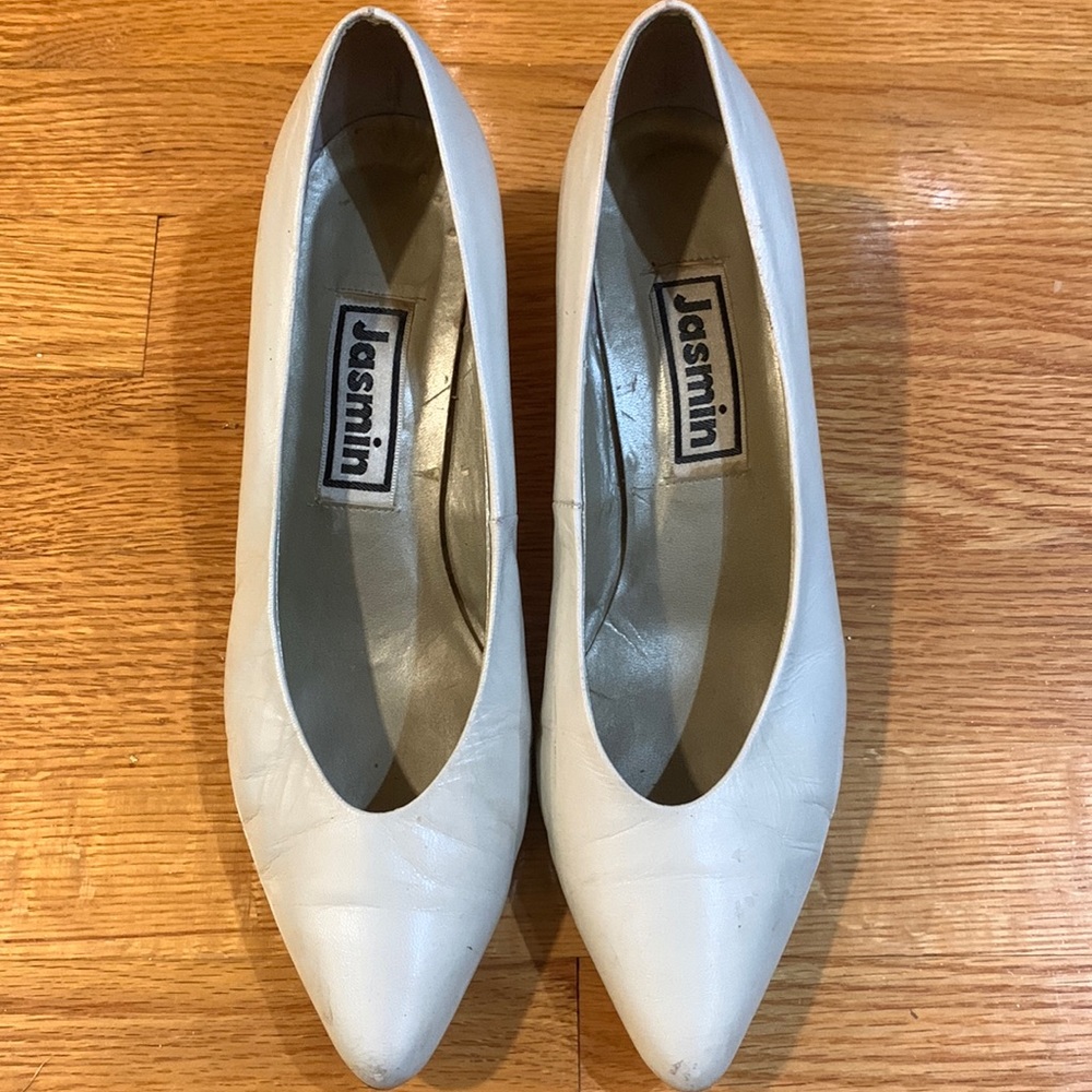 Jasmine shoes